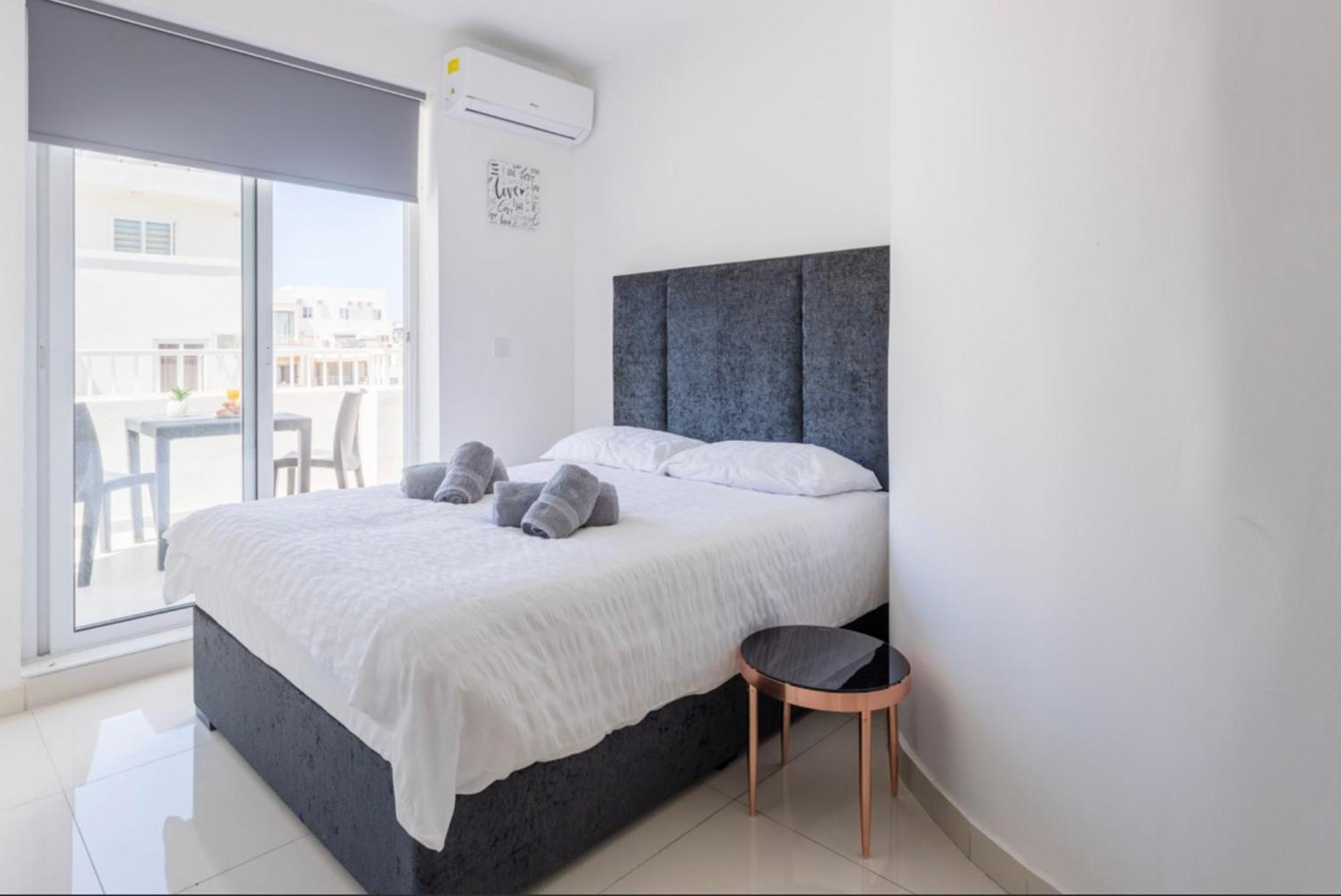 Saint Julian - Lovely Apartment With Terrace - Cityapartmentstay St. Julian's Exteriör bild