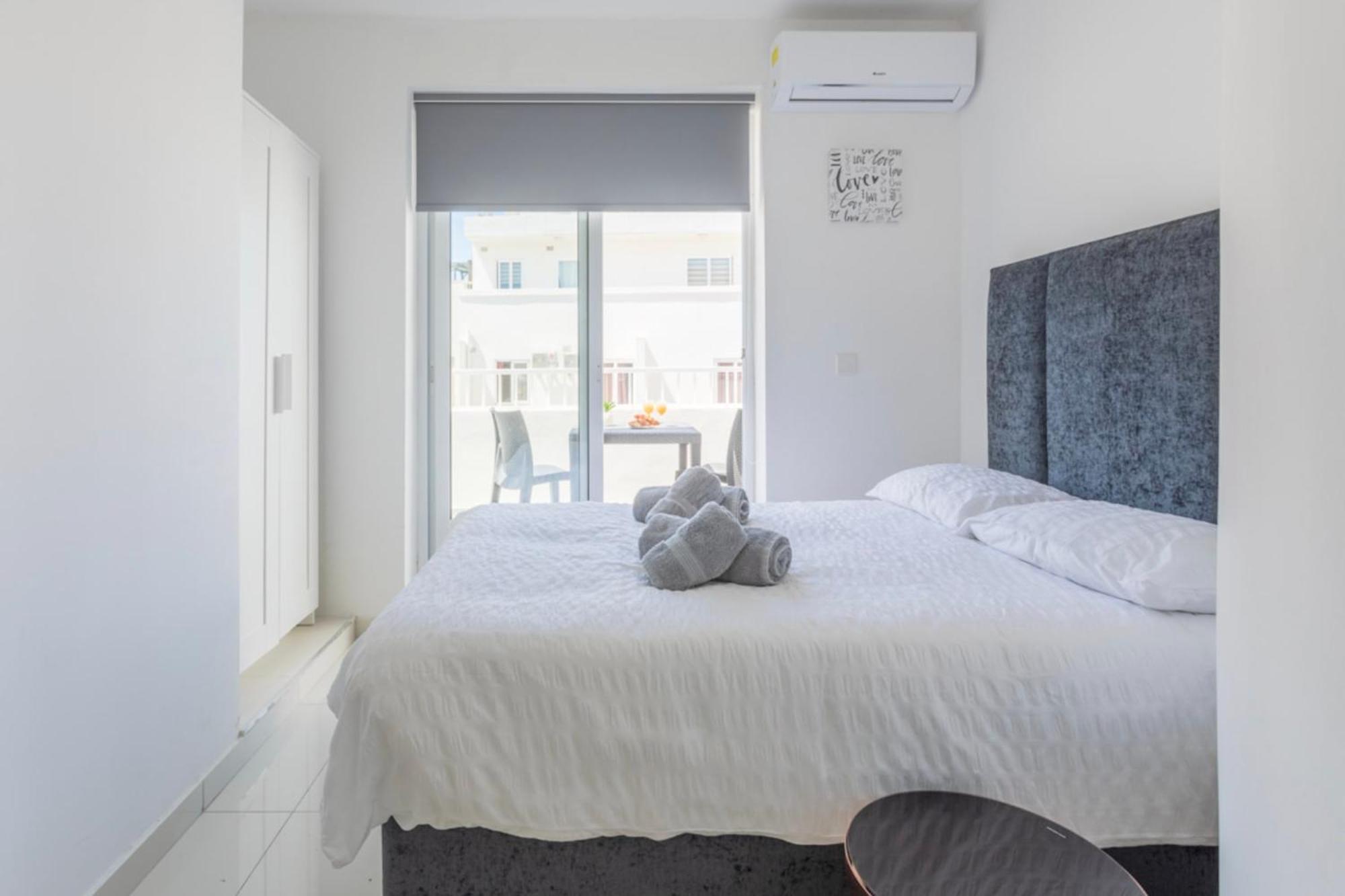 Saint Julian - Lovely Apartment With Terrace - Cityapartmentstay St. Julian's Exteriör bild