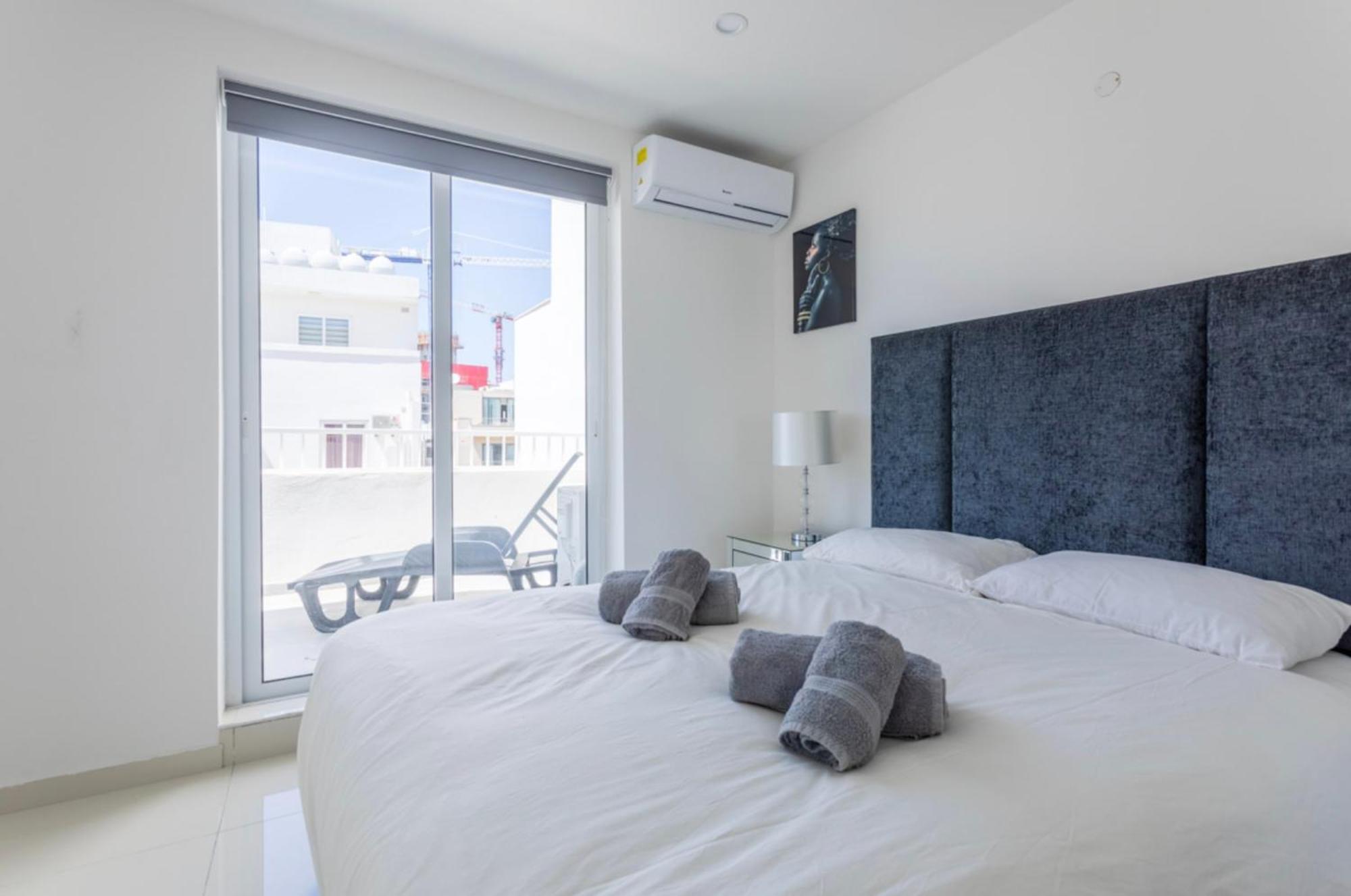Saint Julian - Lovely Apartment With Terrace - Cityapartmentstay St. Julian's Exteriör bild